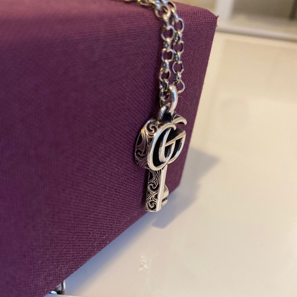 gucci marmont silver